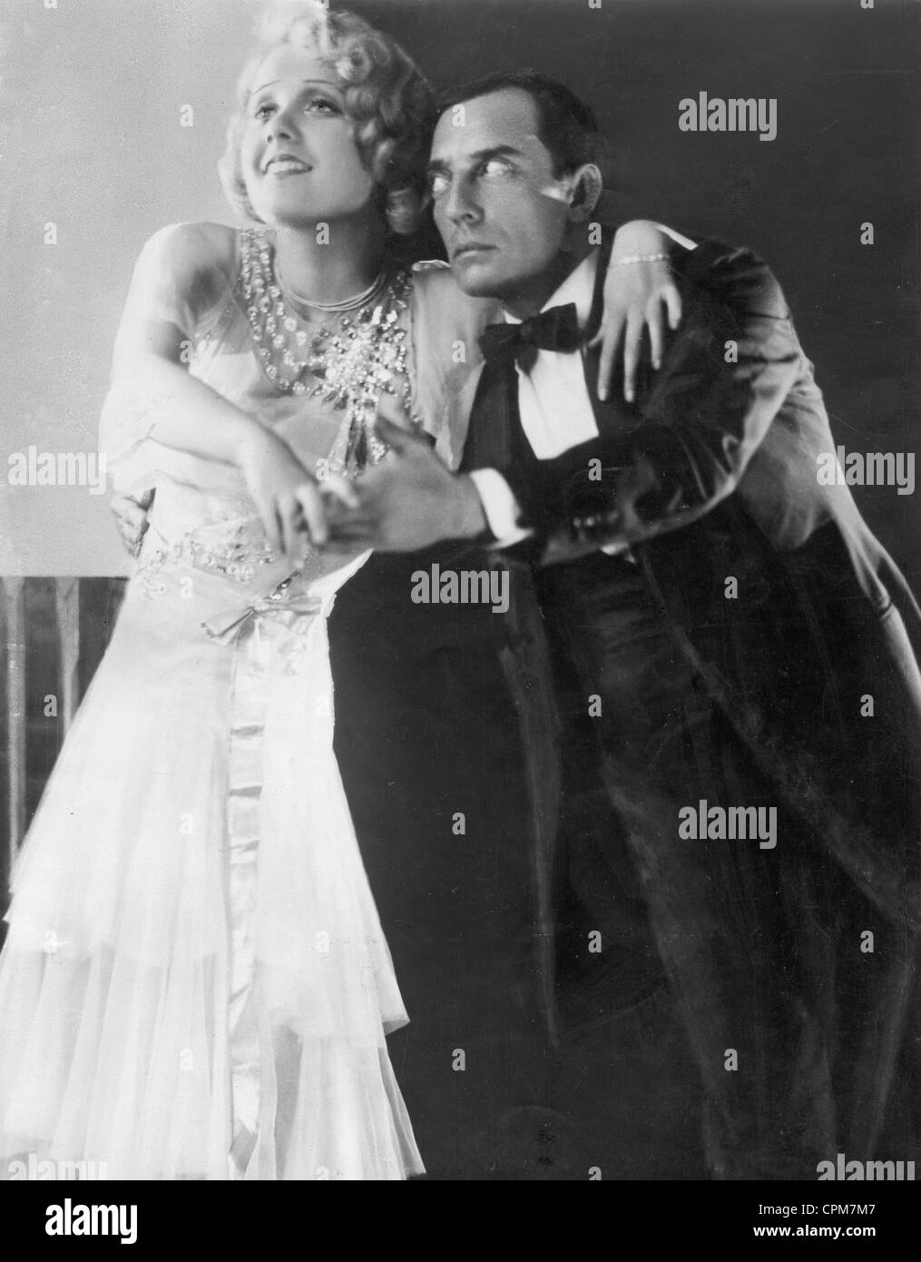 Buster Keaton and Anita Page in 'Buster rutscht ins Filmland' in 1930 Stock Photo