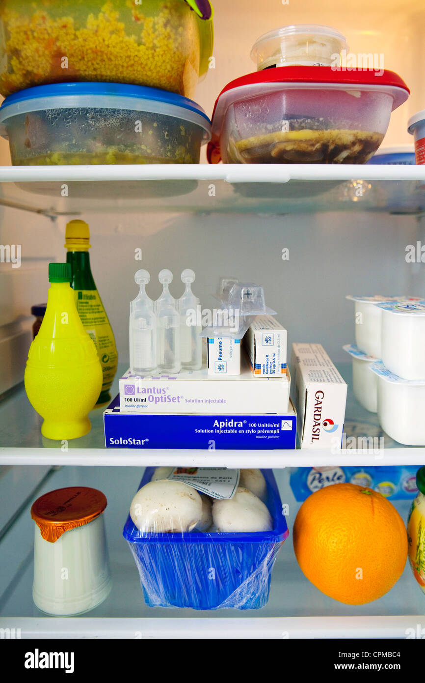 Medicine storage temperature hires stock photography and images Alamy