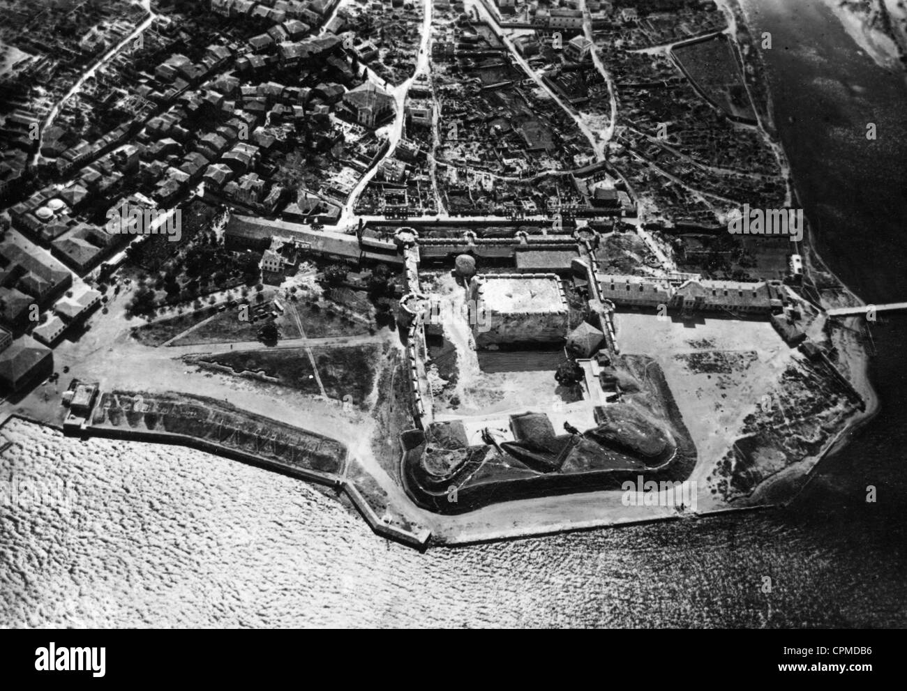 Turkish fort at the Dardanelles, 1915 Stock Photo - Alamy