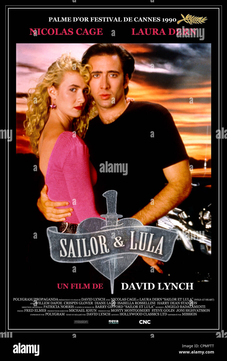 WILD AT HEART (1990) LAURA DERN, NICOLAS CAGE WAHT 027 Stock Photo - Alamy