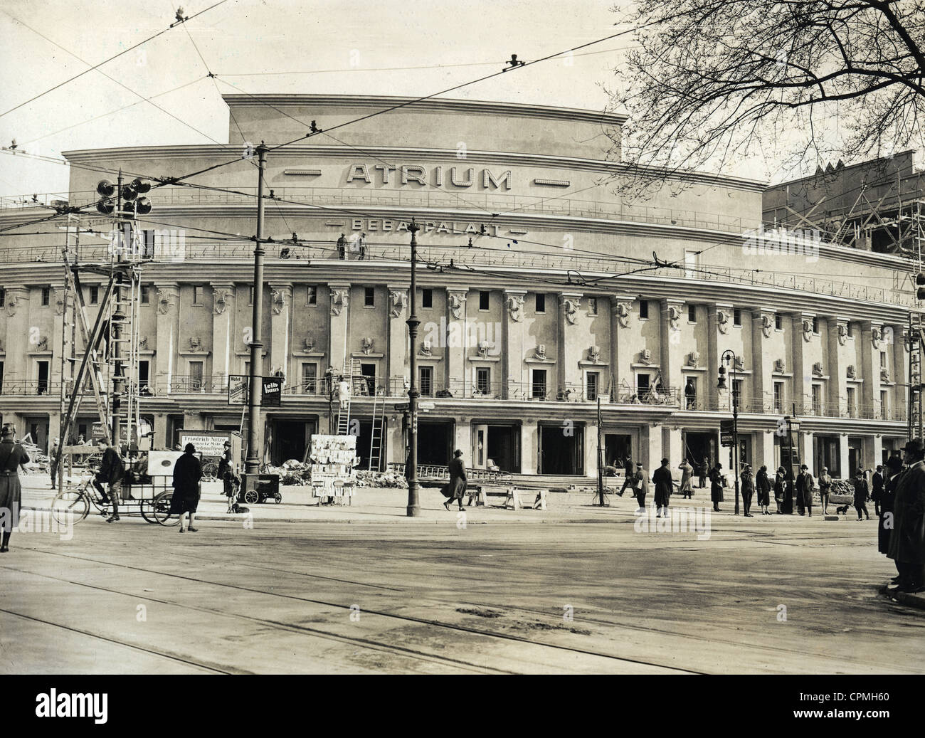 The Atrium Beba Palast in Berlin, 1927 Stock Photo