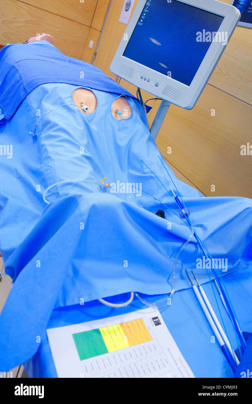 HEART VALVE PROTH. IMPLANTATION Stock Photo Alamy