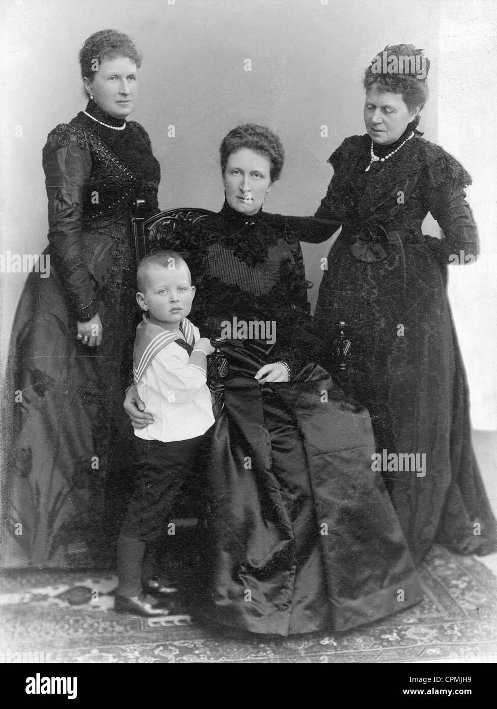 Marie, Nikolaus, Elisabeth and Mathilde von Oldenburg, circa 1905 Stock Photo