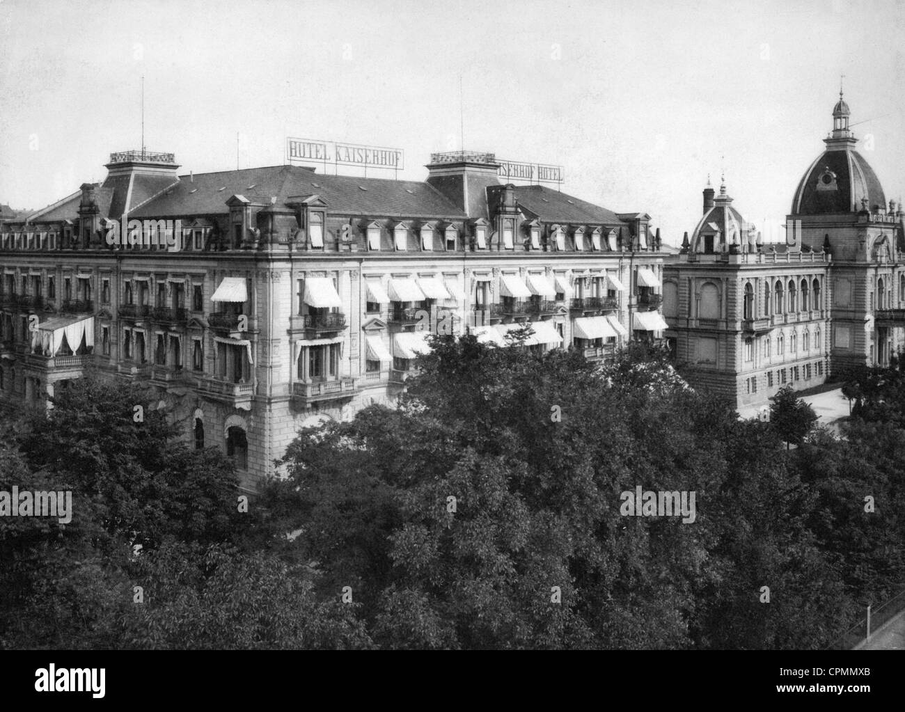 The hotel Kaiserhof in Wiesbaden, 1928 Stock Photo