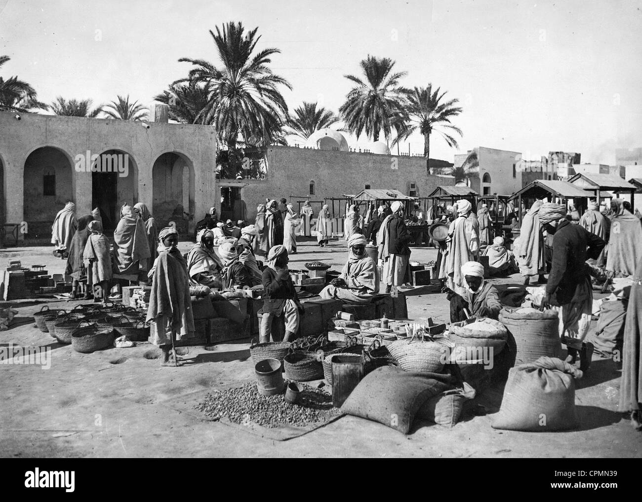 Weekly market in Algeria, 1930 Stock Photo