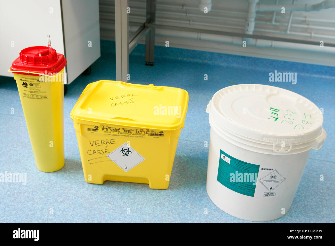 Biomedical waste hi-res stock photography and images - Alamy