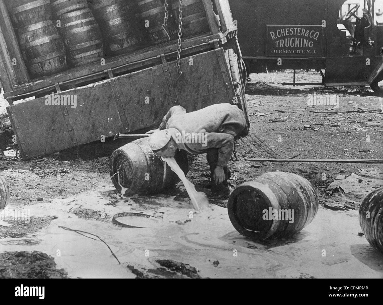 Beer barrel man drinking hires stock photography and images Alamy