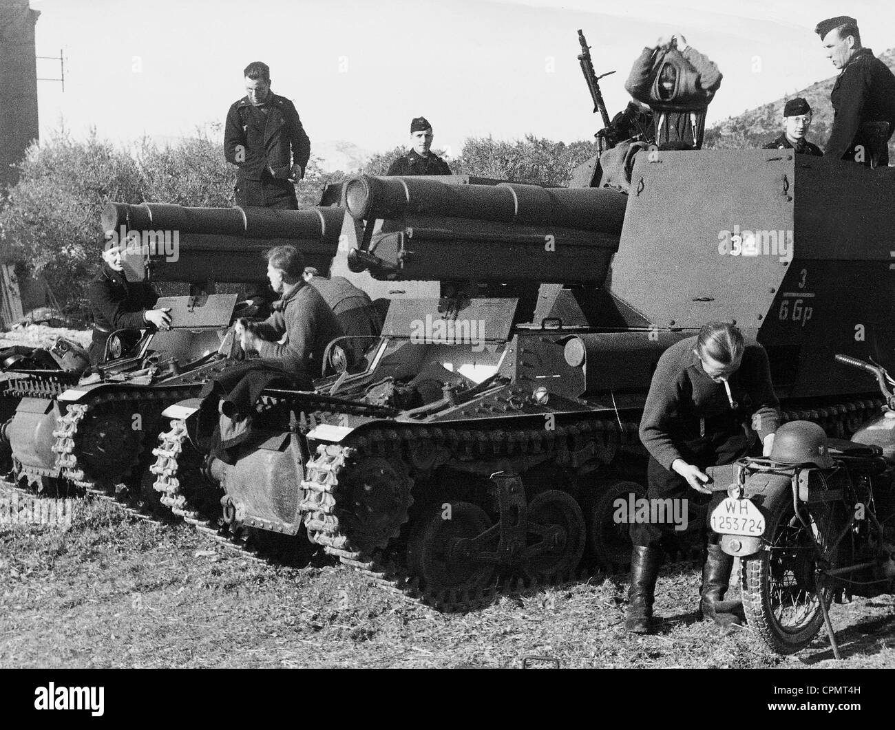 German artillery in Yugoslavia, 1941 Stock Photo