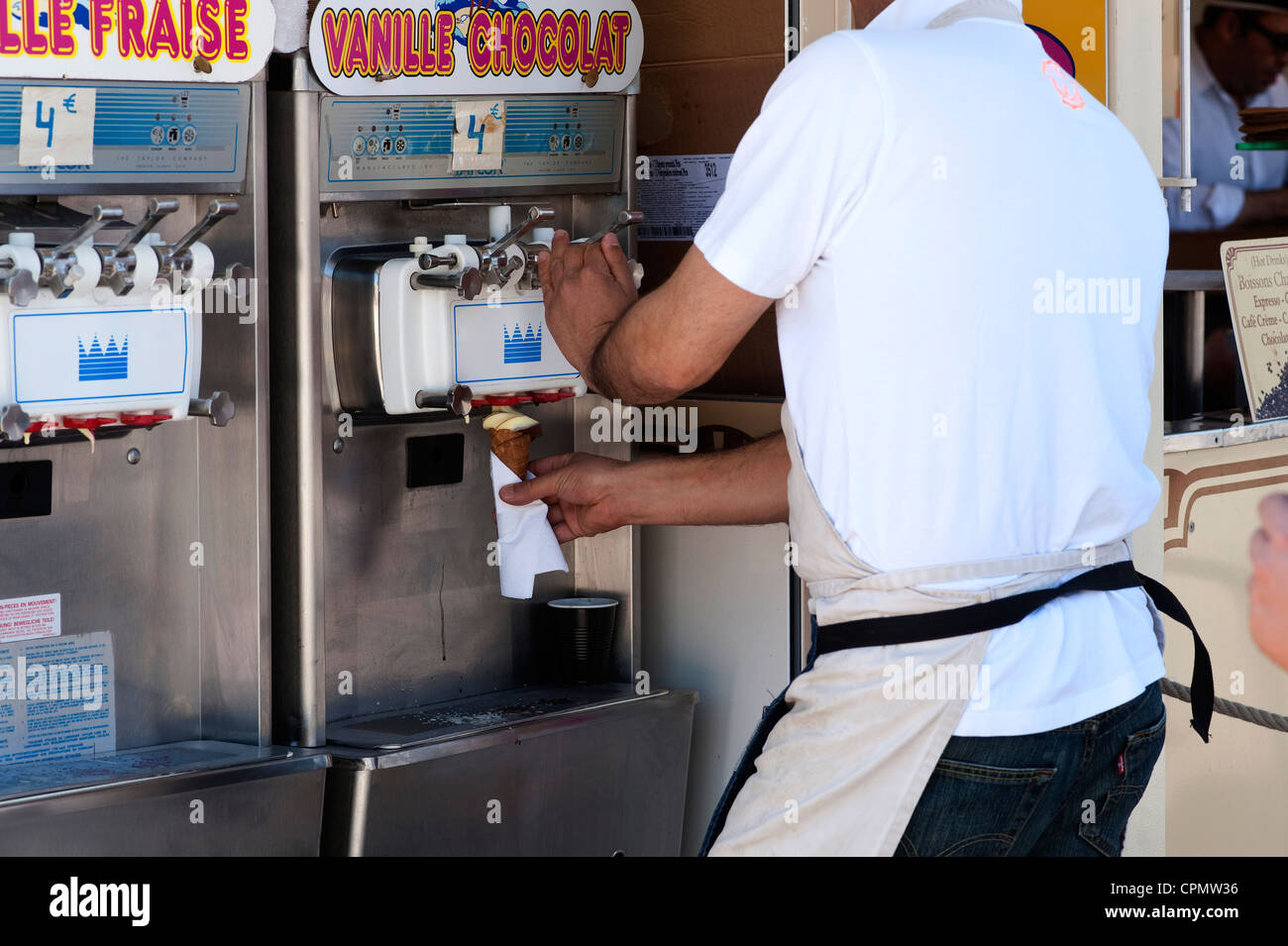 Paris, France Ice cream maker Stock Photo Alamy