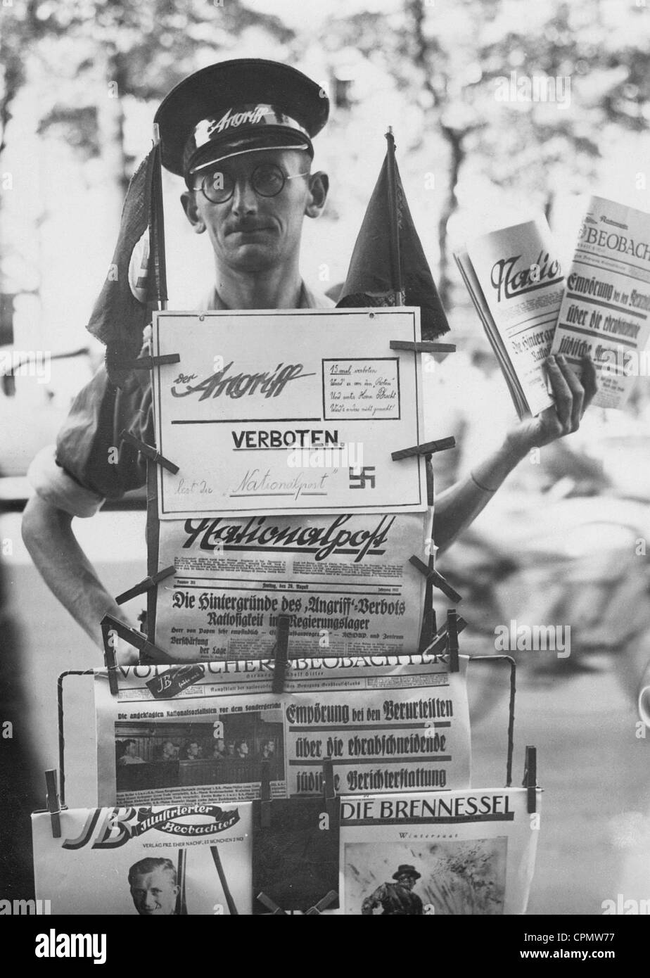 Newspaper vendor of the 'Angriff' in Berlin, 1931 Stock Photo