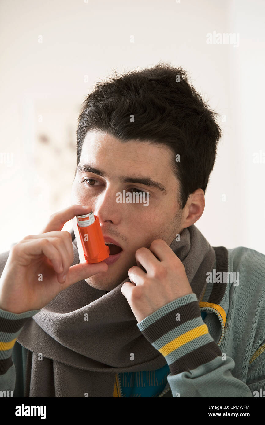 ASTHMA TREATMENT, ADOLESCENT Stock Photo