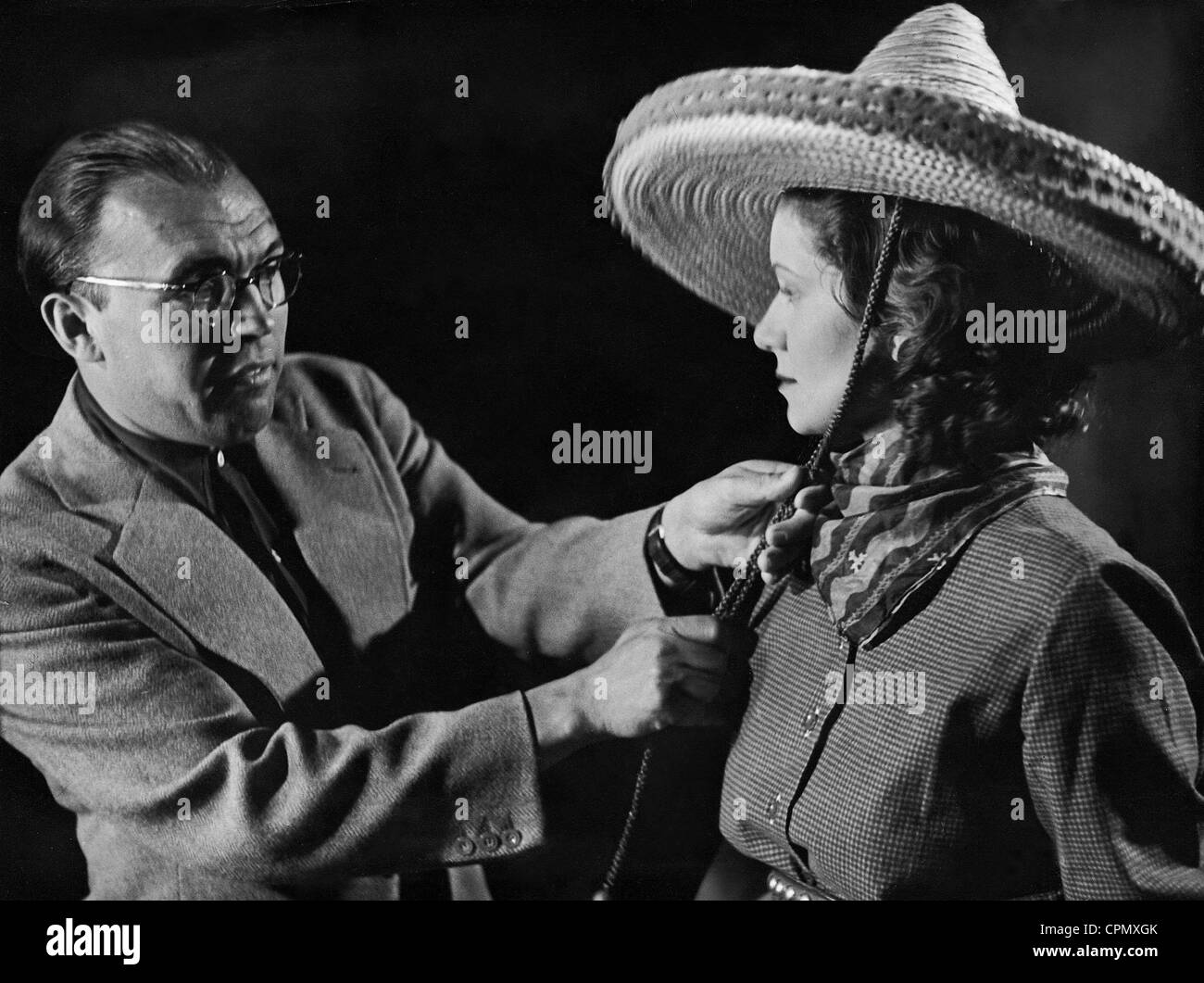 Herbert Selpin and Herman Relin at the filming of 'Sergeant Berry', 1938 Stock Photo