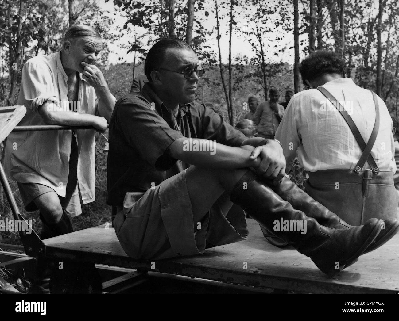 Herbert Selpin at the filming of 'Carl Peters', 1941 Stock Photo