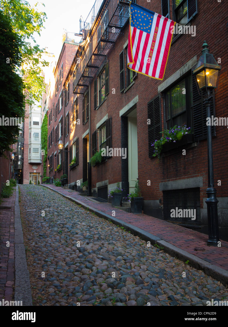 Acorn Street in Boston's Beacon Hill historic neighborhood Stock Photo