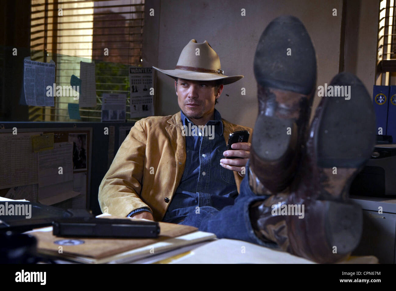 Justified (Season 1 Stock Photo Alamy