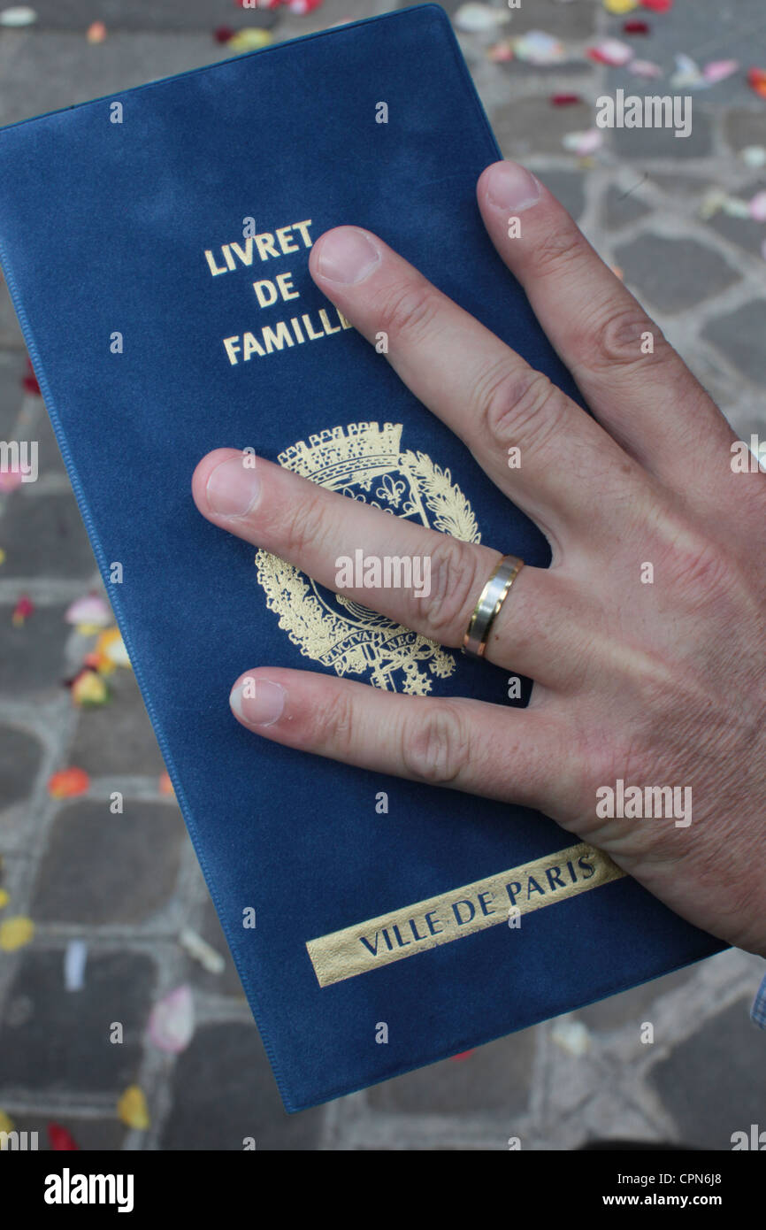 FAMILY RECORD BOOK Stock Photo Alamy