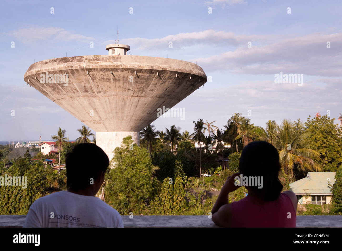 Asian Water Tank Stock Photos & Asian Water Tank Stock Images Alamy