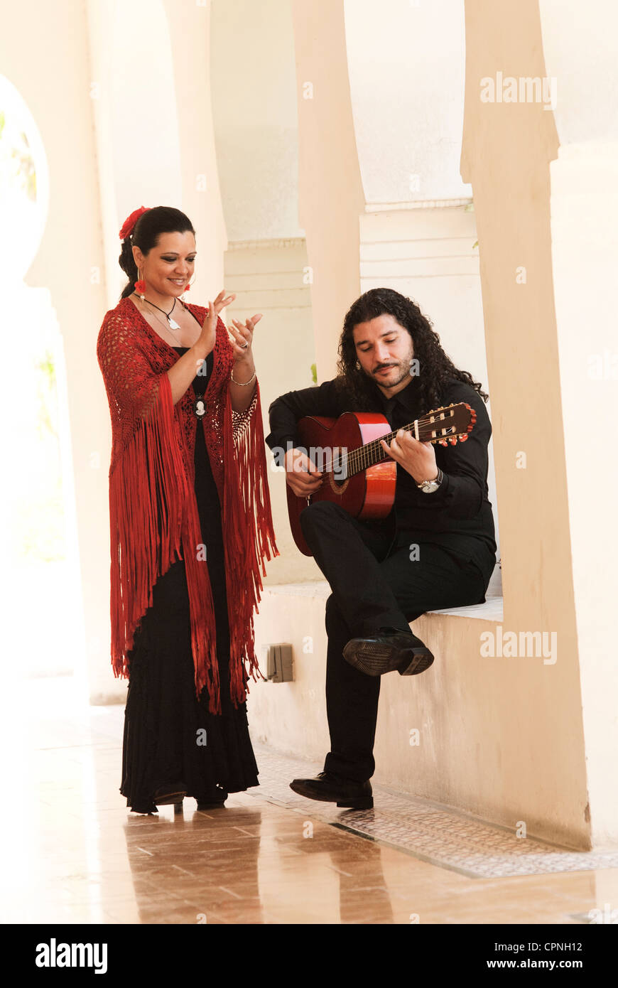 Spanish singer and guitarist playing flamenco songs Stock Photo Alamy
