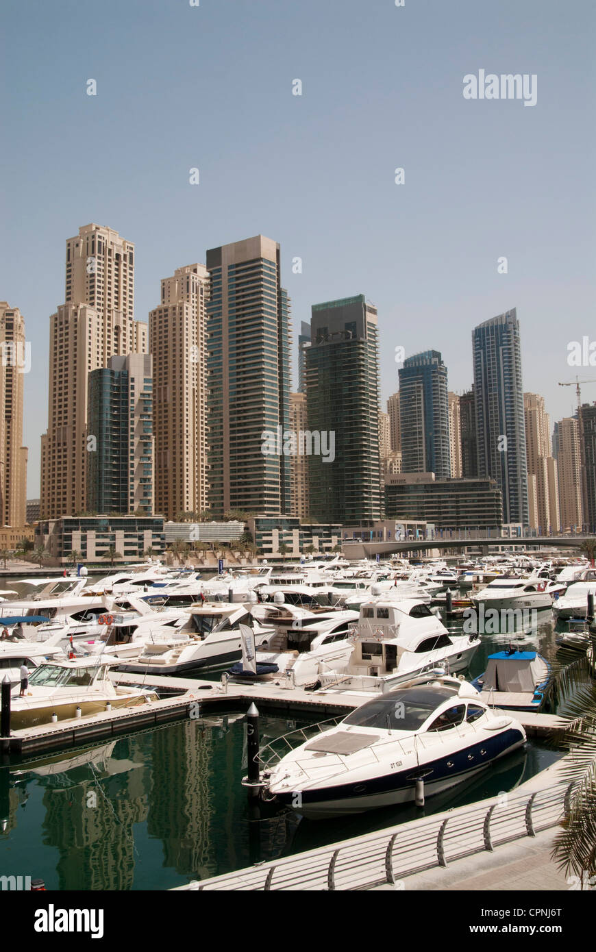 Highrise buildings dubai hi-res stock photography and images - Alamy