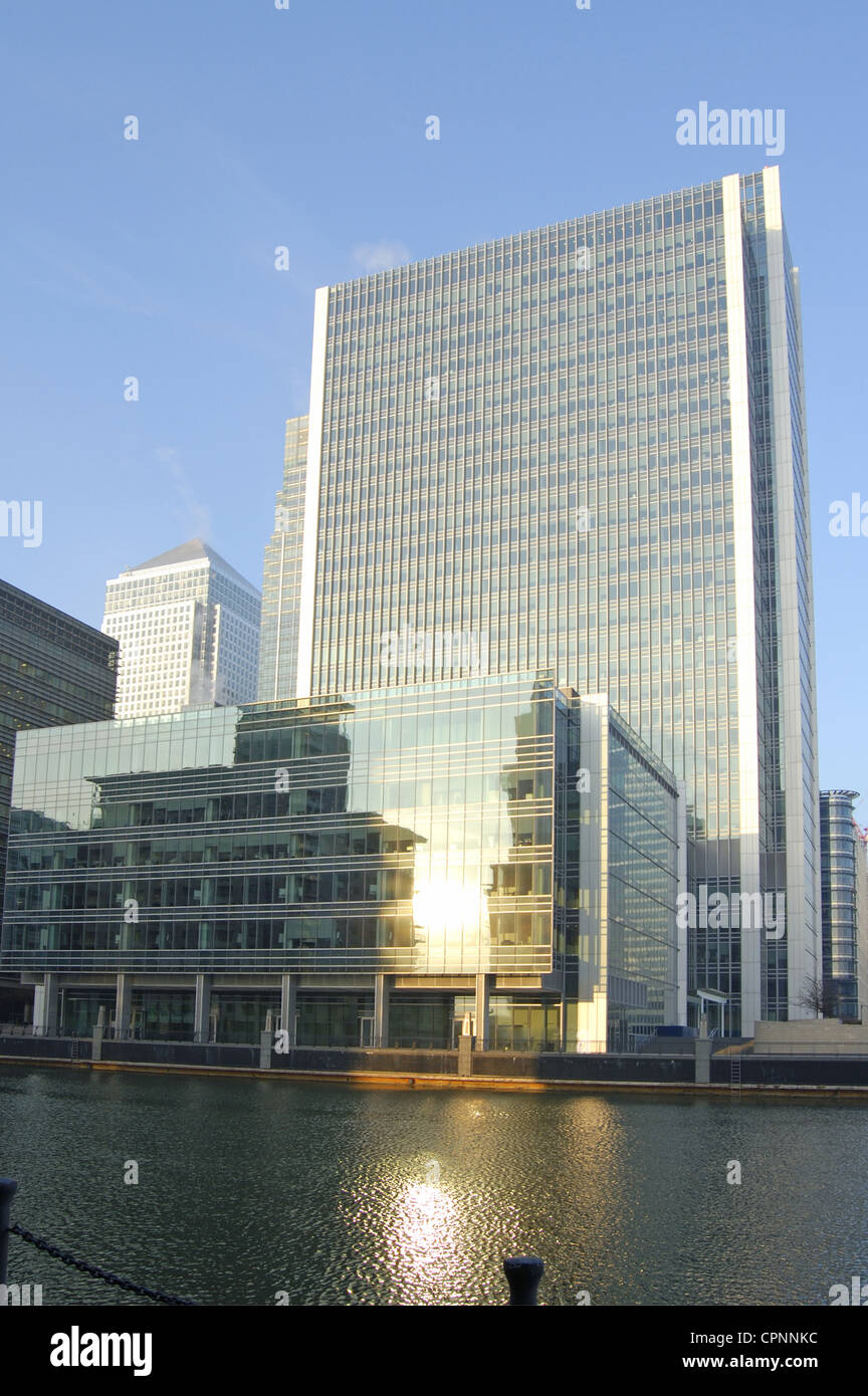Office buildings at Canary Wharf in London, England Stock Photo - Alamy