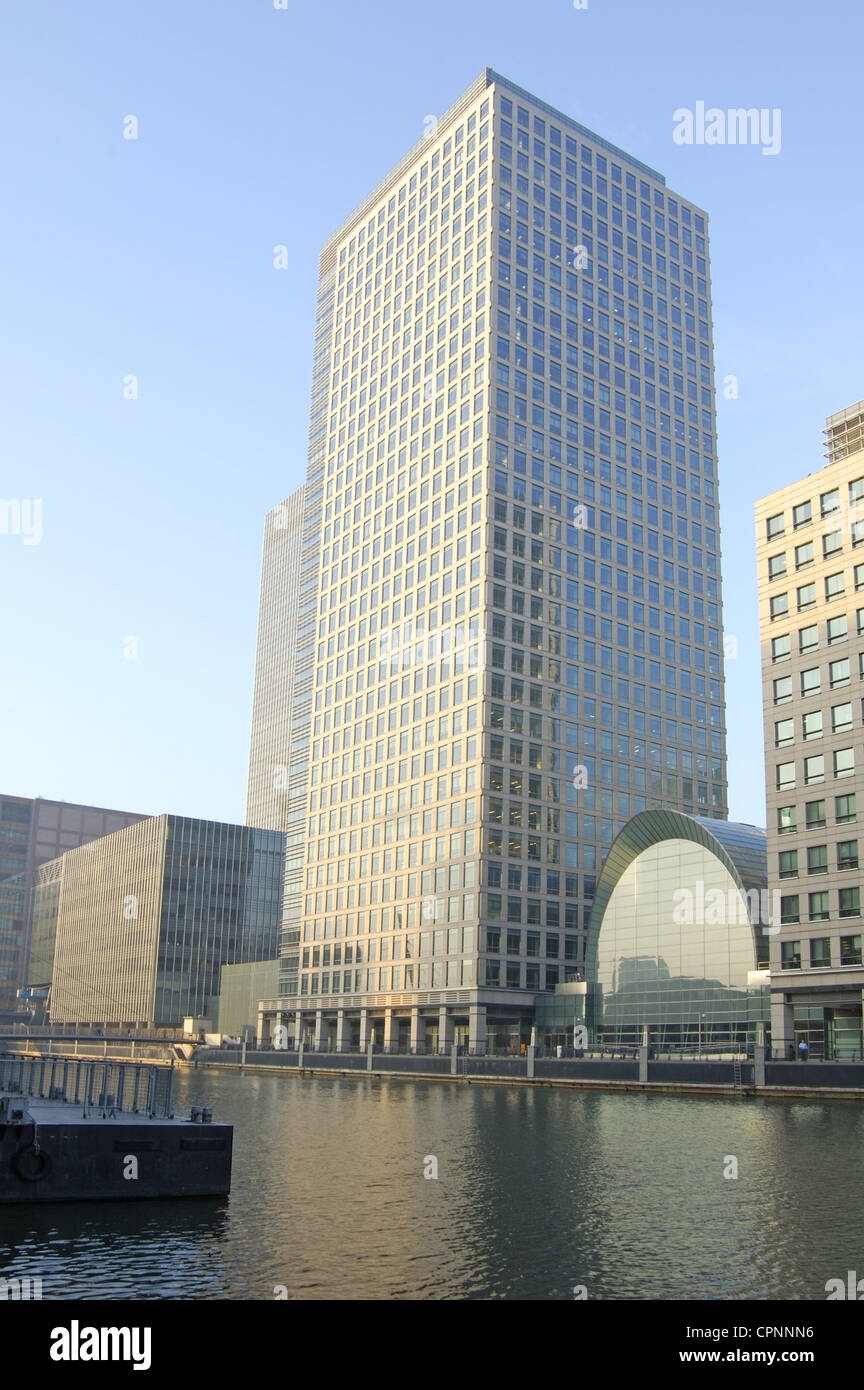 Waterfront buildings at Canary Wharf in London, England Stock Photo - Alamy