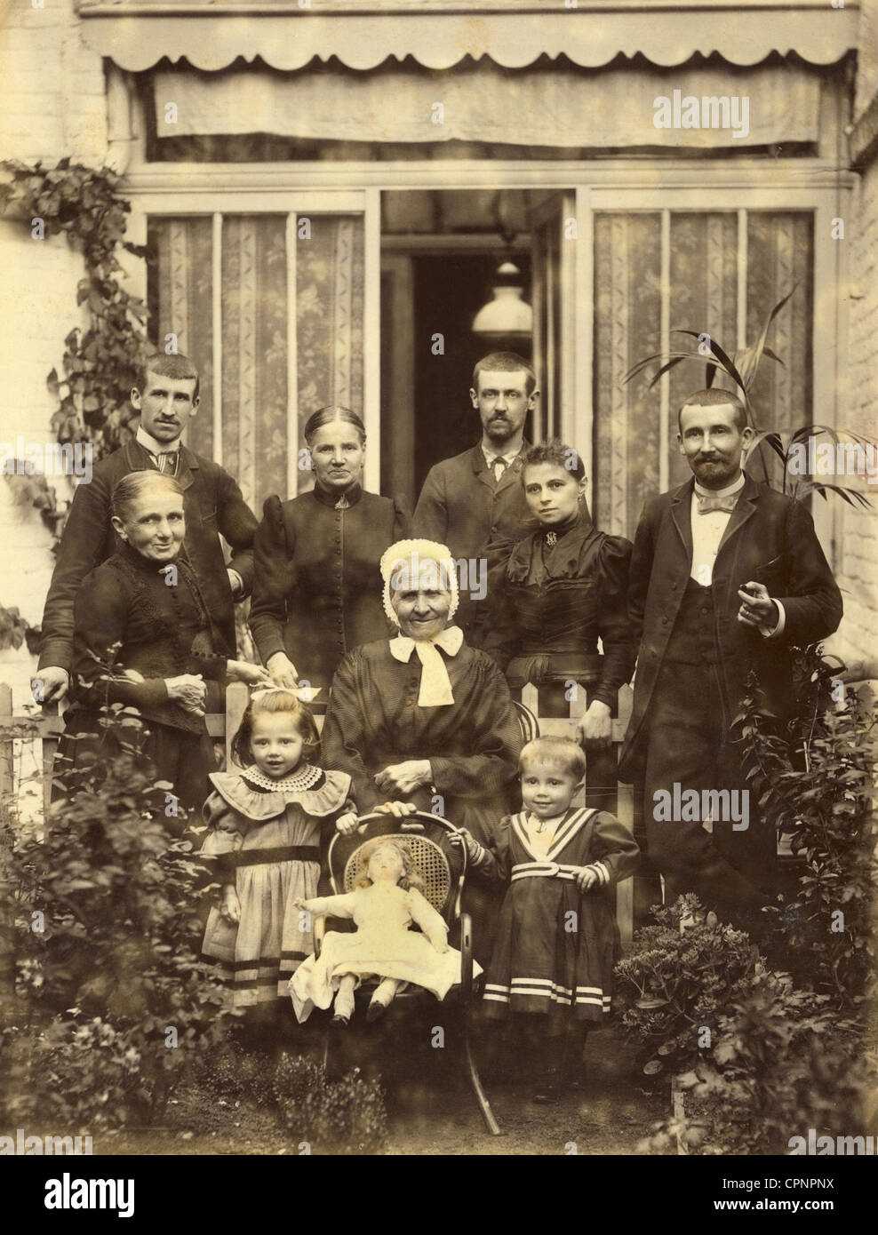 people, family, extended family, Germany, circa 1900, Additional-Rights-Clearences-Not Available Stock Photo