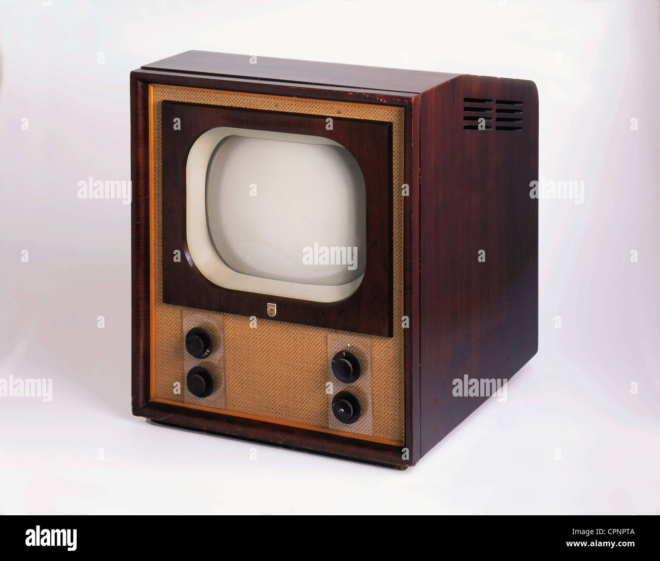 broadcast,television,television set Philips TX 500,early Dutch postwar TV  set,case: wood,Netherlands,1951,TV history,50s,W.M.Weber Collection, television set,TV,television sets,TV sets,TVs,TV set,tube television,tube  systems,tubes-receiver,home ...