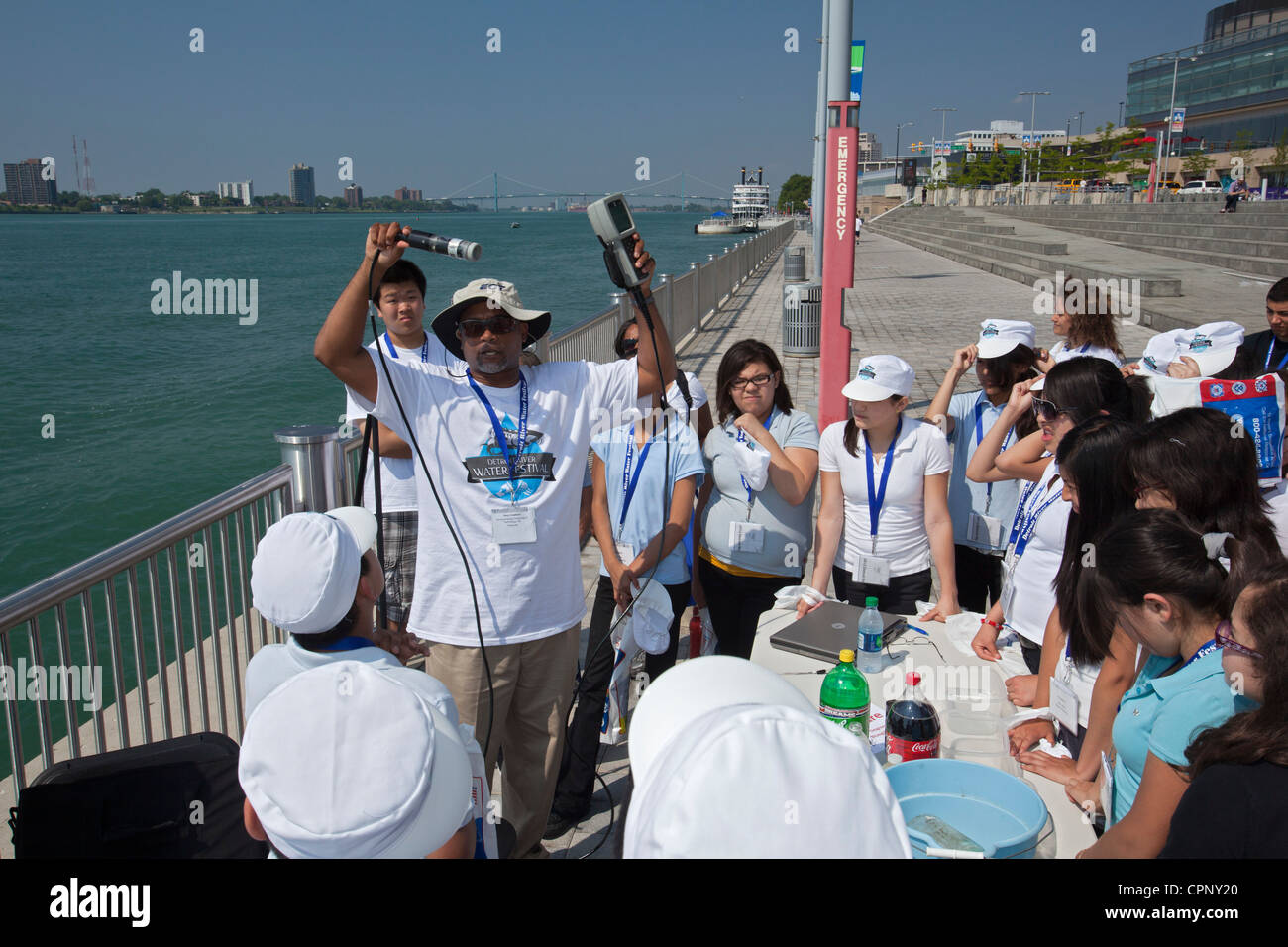 Sixth-grade students learn about water quality at the Detroit River Water Festival Stock Photo