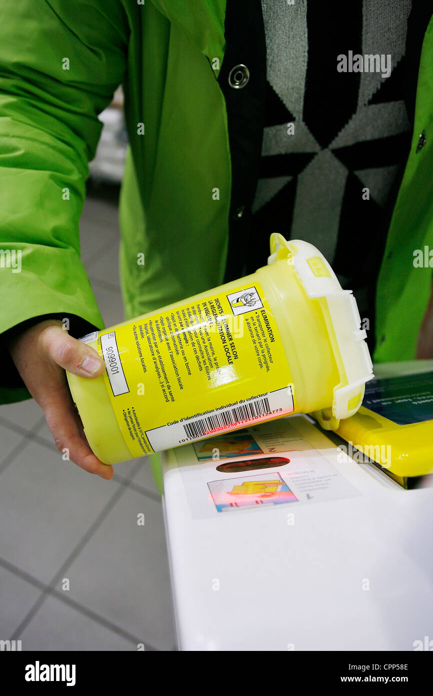 Pharmacy waste hi-res stock photography and images - Alamy
