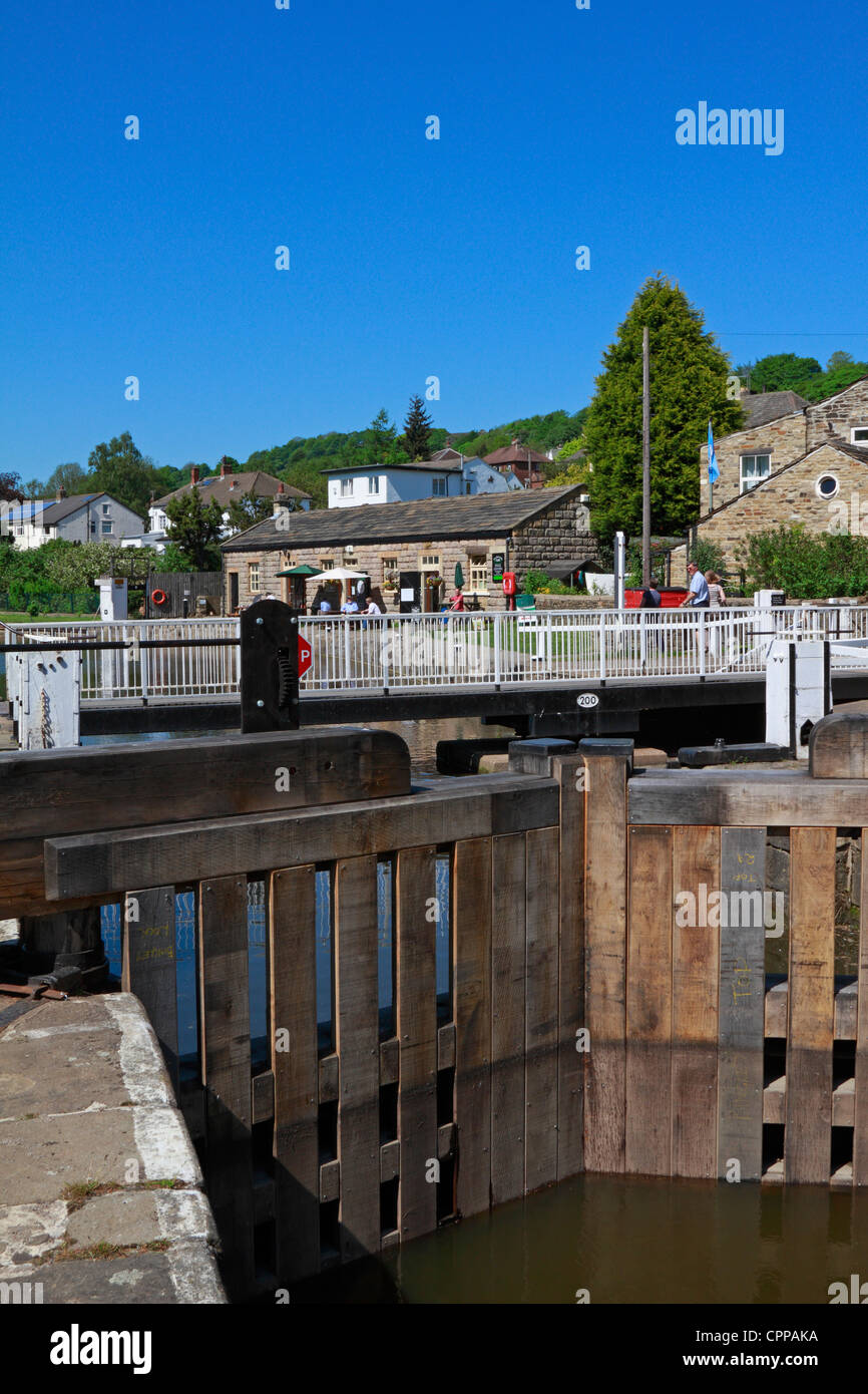 At the top of Bingley Five Rise locks on the Leeds and Liverpool canal, Bingley, West Yorkshire, England, UK. Stock Photo