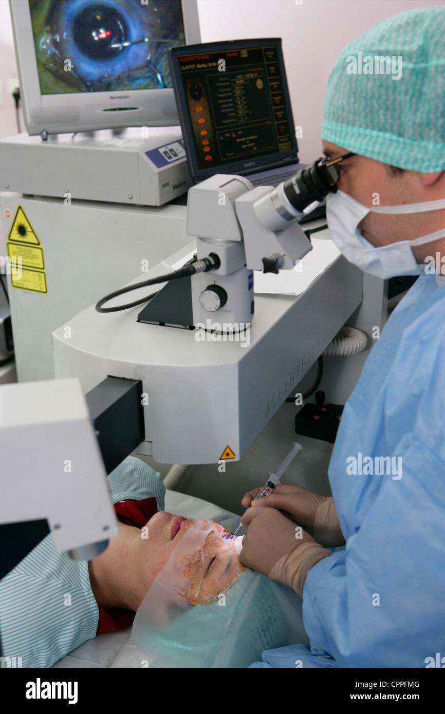 EYE LASER SURGERY Stock Photo Alamy