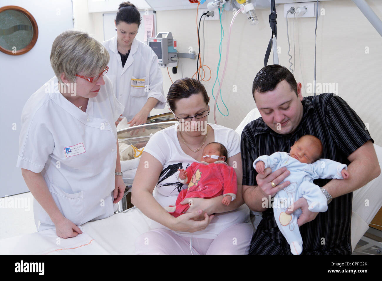 Twins babies maternity in hospital hires stock photography and images
