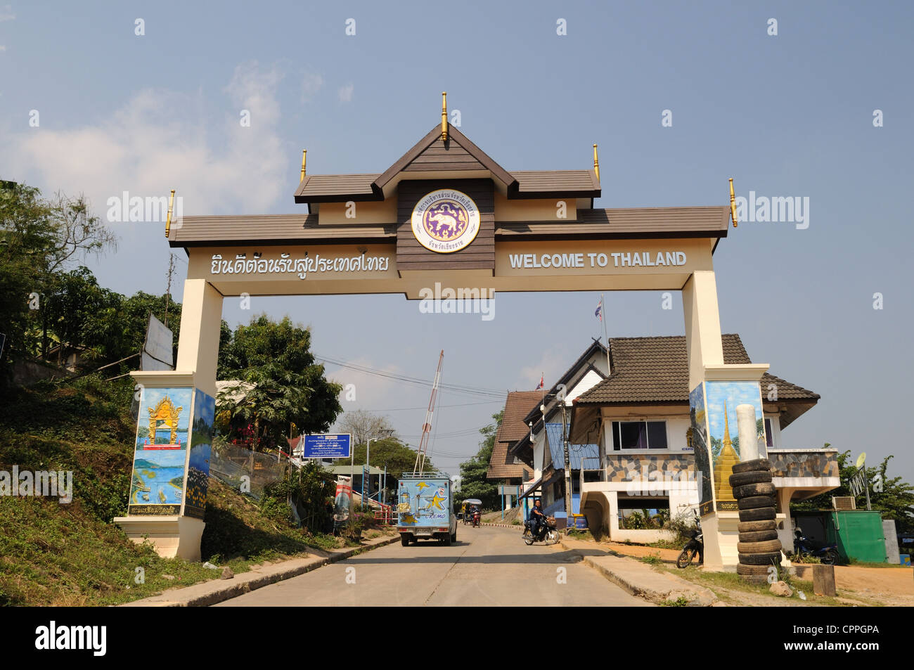 Border control between Thailand and Laos at Chiang Khong on the Mekong