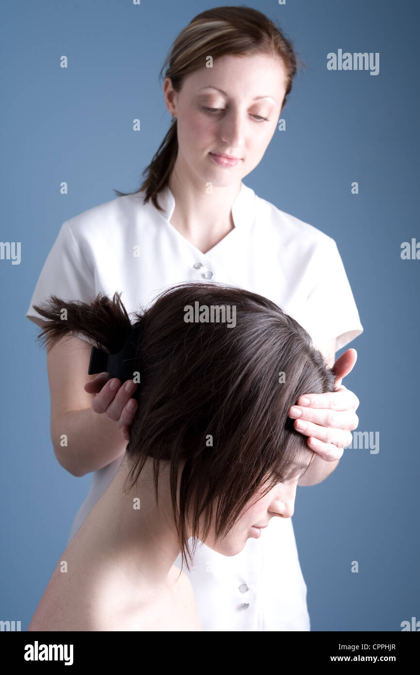 Indian Head Massage Stock Photo Alamy