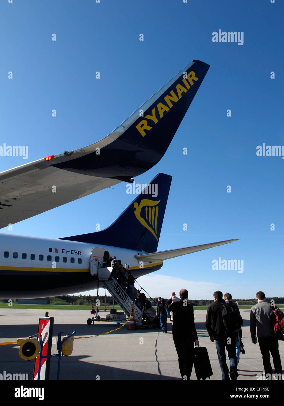 Germany Bavaria Memmingen airport Ryan Air ready to load passenger Stock Photo
