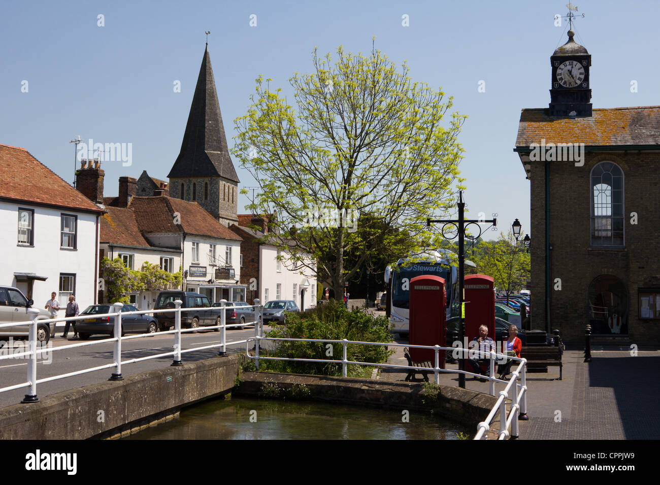 stockbridge village hampshire england uk Stock Photo Alamy