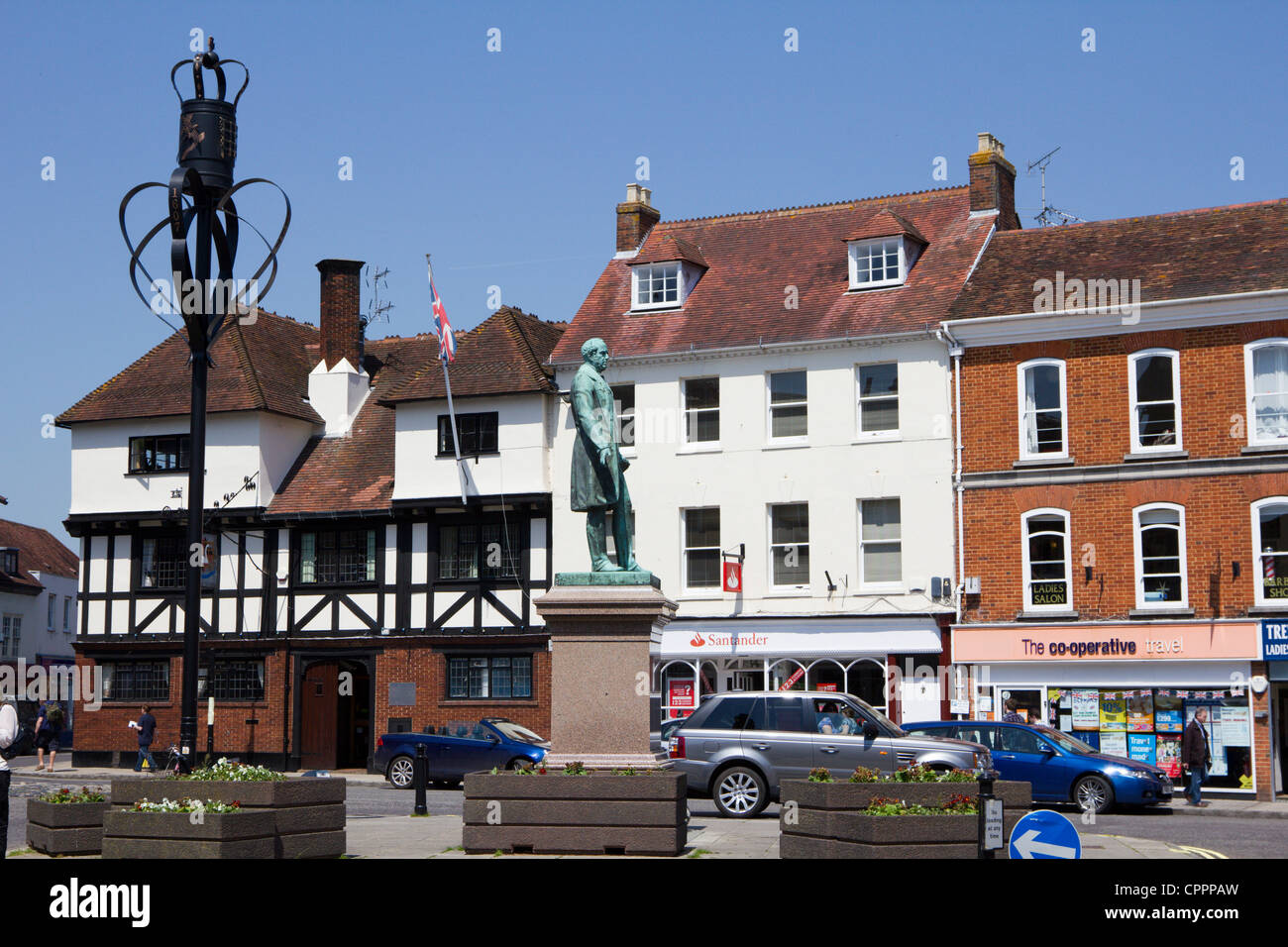romsey town centre hampshire england Stock Photo Alamy