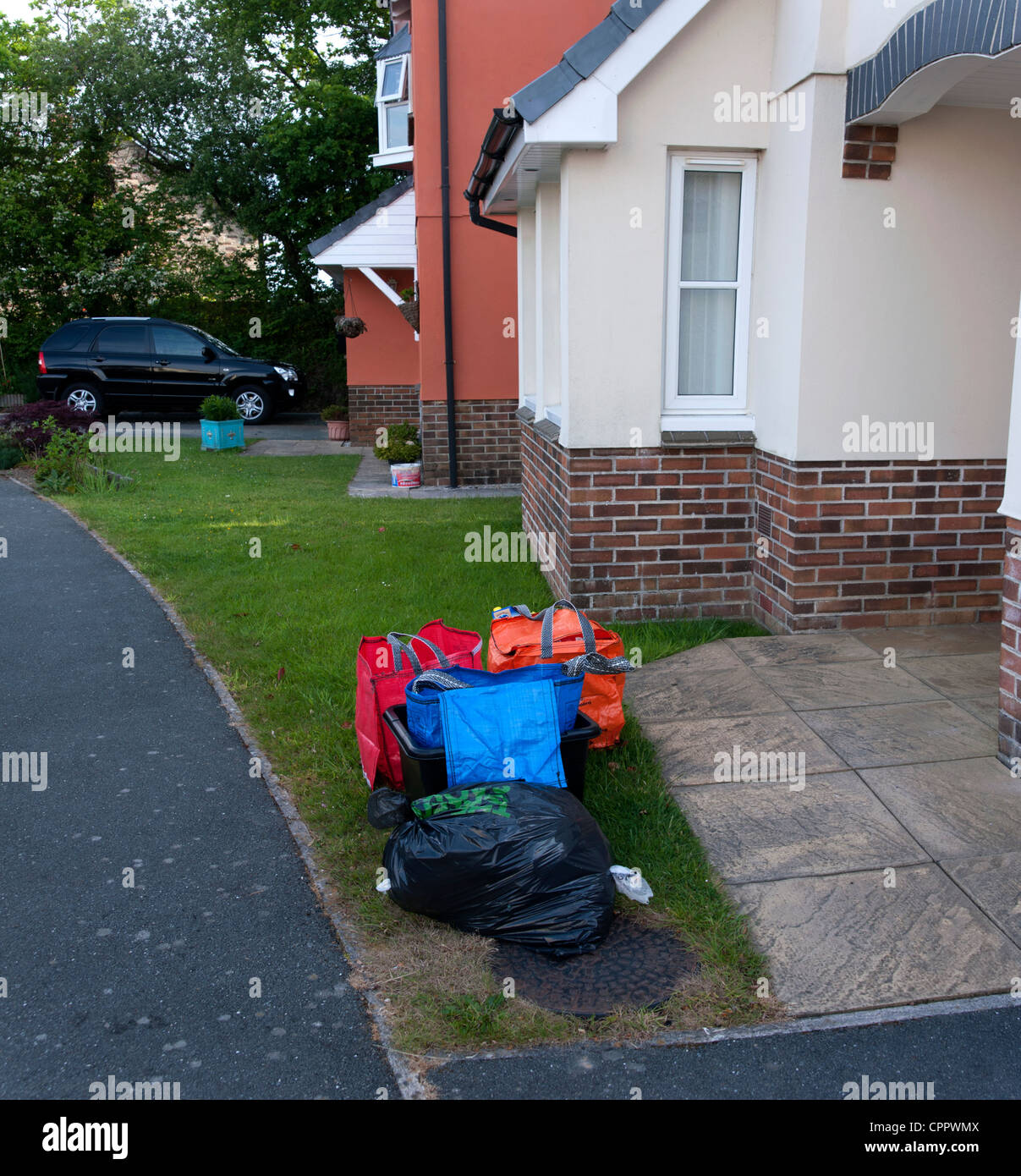 Household recycling bags hires stock photography and images Alamy