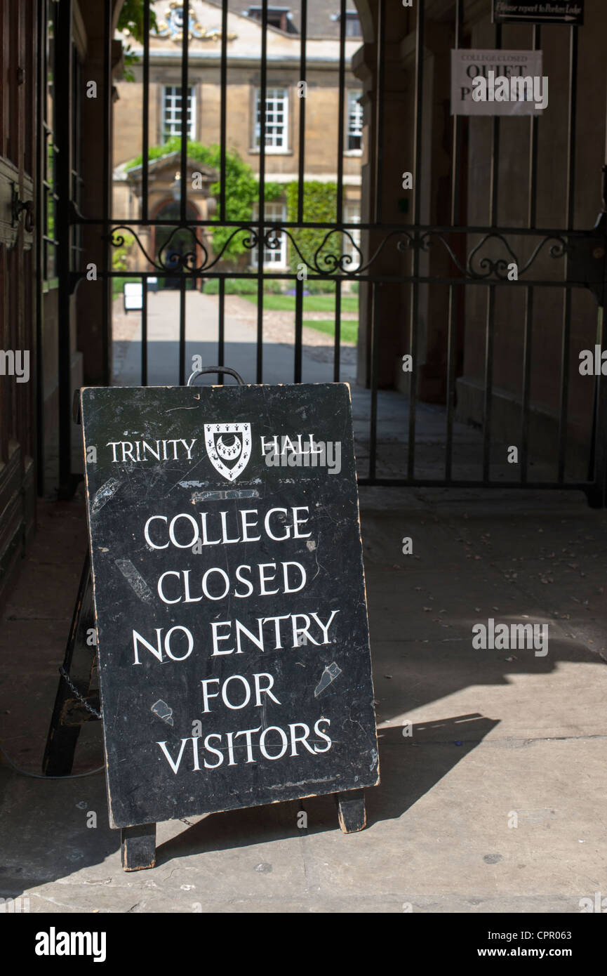 Trinity Hall college Cambridge University with closed for visitors sign outside. Closed during exam period Stock Photo