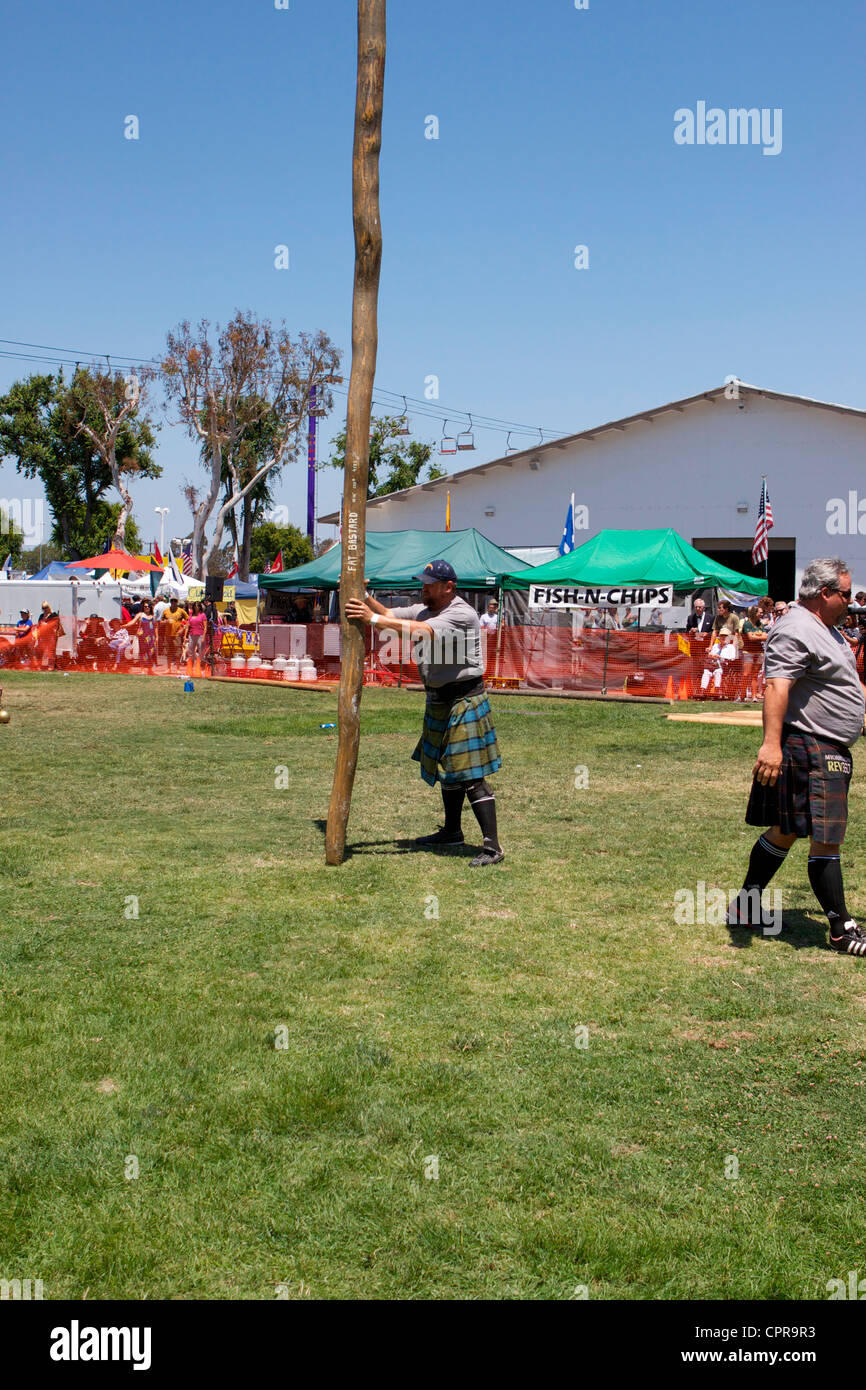 Caber Toss Usa High Resolution Stock Photography and Images - Alamy