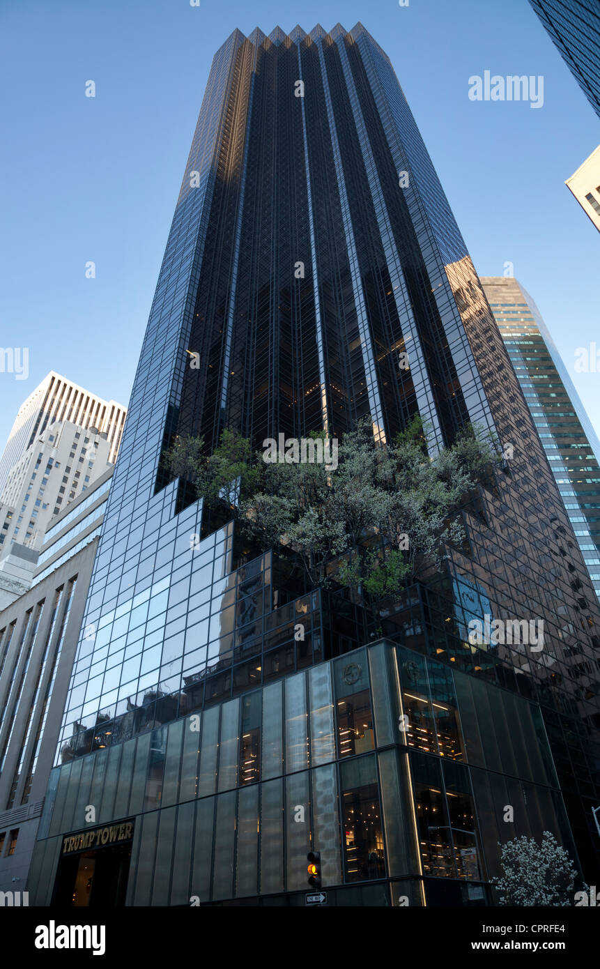Trump Tower at 725 Fifth Avenue in Manhattan, New York City Stock Photo