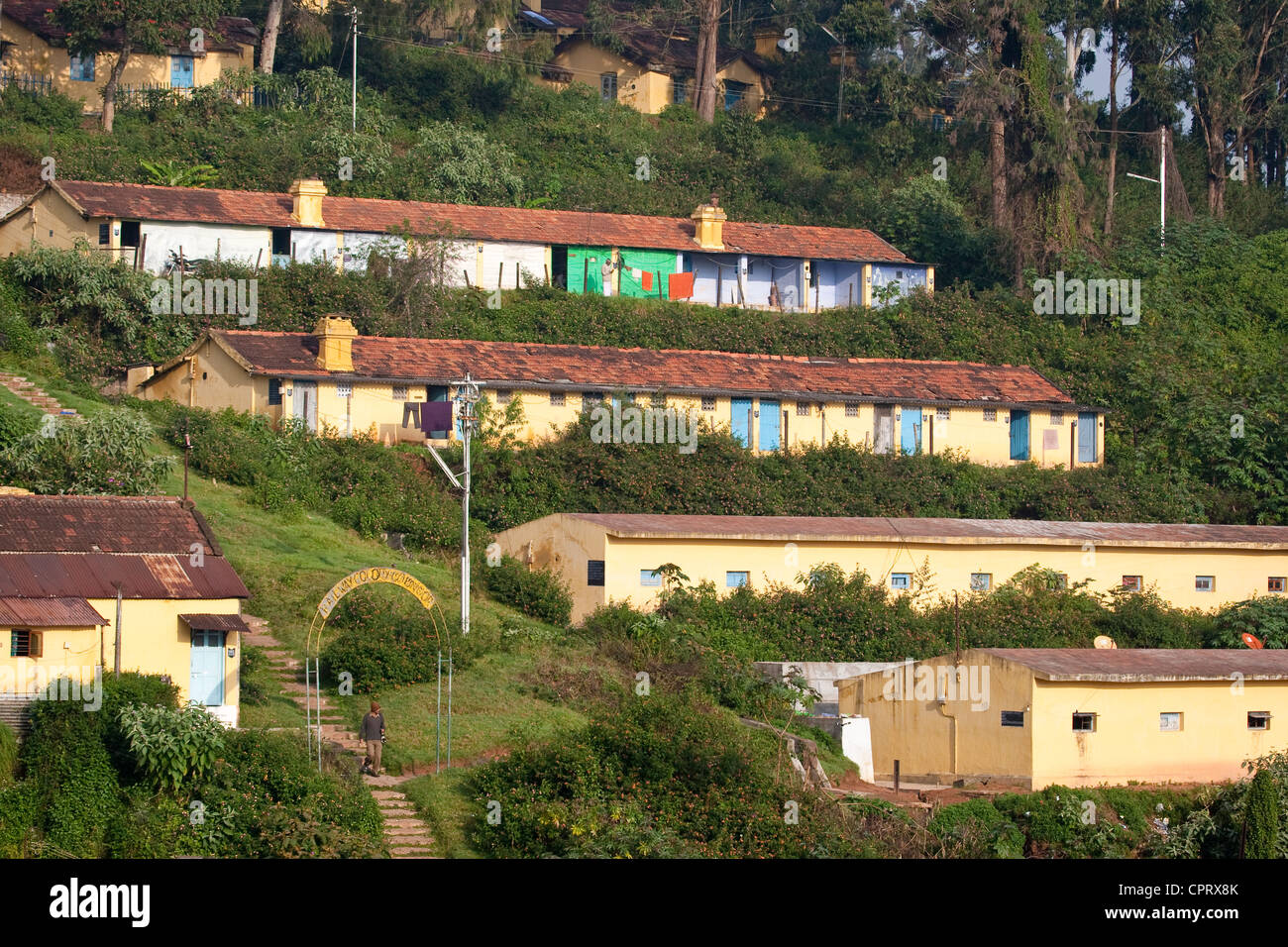 Railway cottages on the hillside above Coonoor station in Tamil nadu Stock Photo