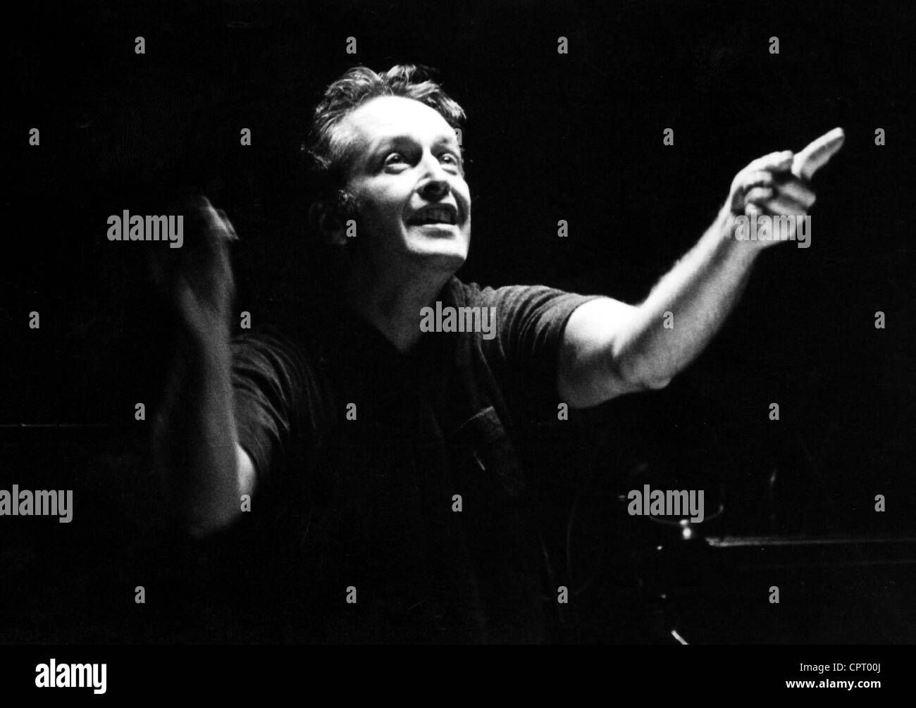 Kleiber, Carlos, 3.7.1930 - 13.7.2004, Argentinean musician and Austrian origin (conductor), half length, during the rehearsal of the opera 'Tristan and Isolde' by Richard Wagner, Bayreuth Festival, 1976, Stock Photo