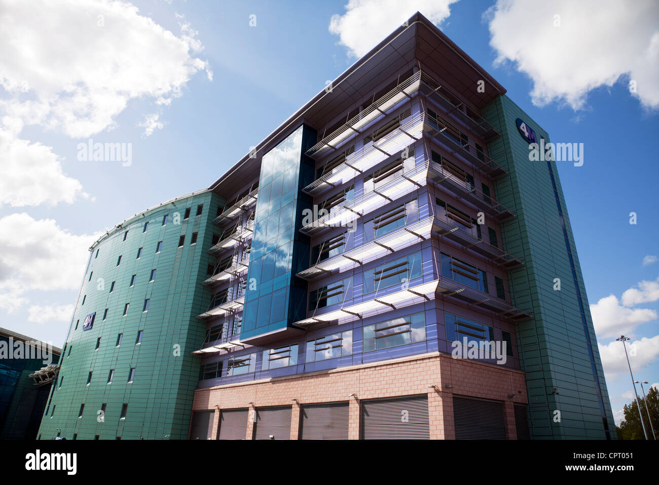 4M, Manchester Airport 6 storey high specification office building on