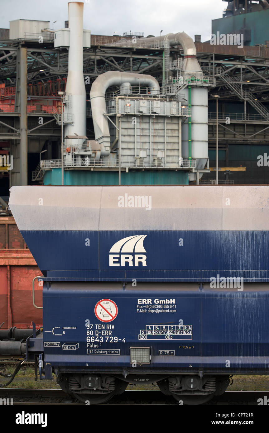 Freight rail wagon hires stock photography and images Alamy
