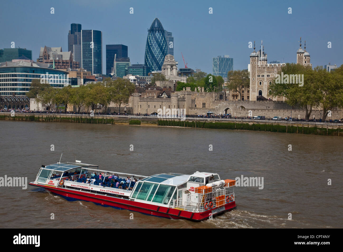 The River Thames and City Skyline, London, England Stock Photo
