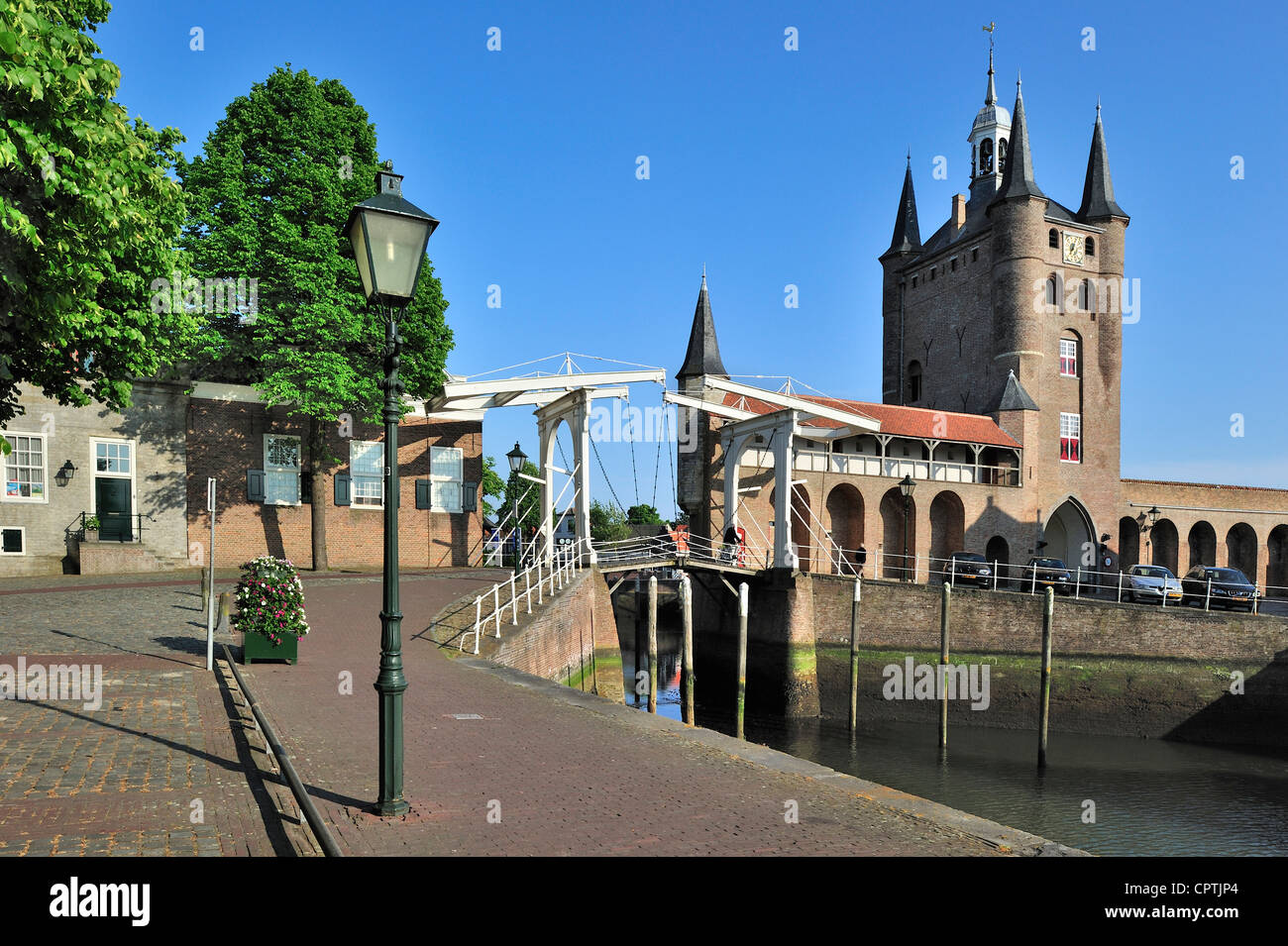 Drawbridge and the Zuidhavenpoort at the old harbour in Zierikzee, Zealand, the Netherlands Stock Photo