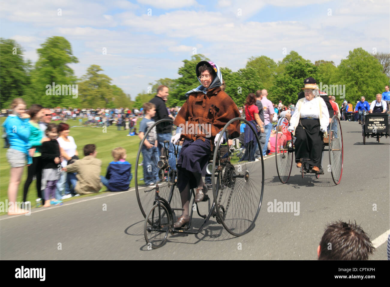 Solent Veteran Bicycle and Tricycle Club, Vintage Vehicle Parade