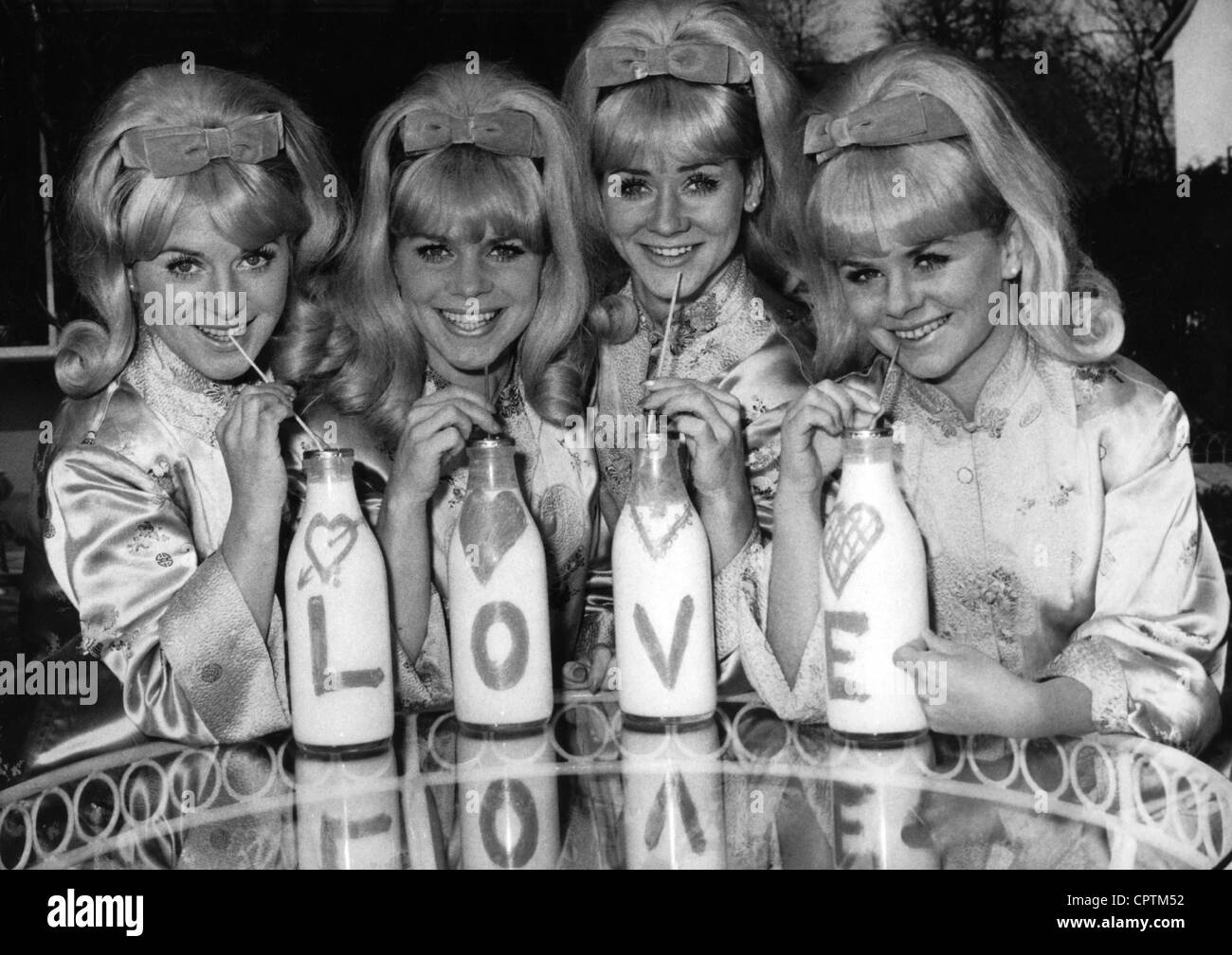 Jacob Sisters, German music group, half length, quartet, 1960s, Stock Photo