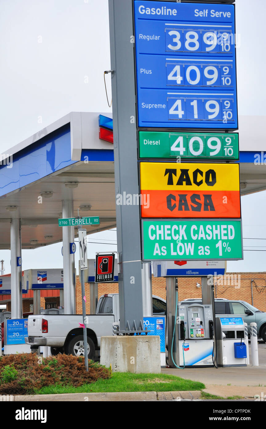Chevron gas station Stock Photo Alamy